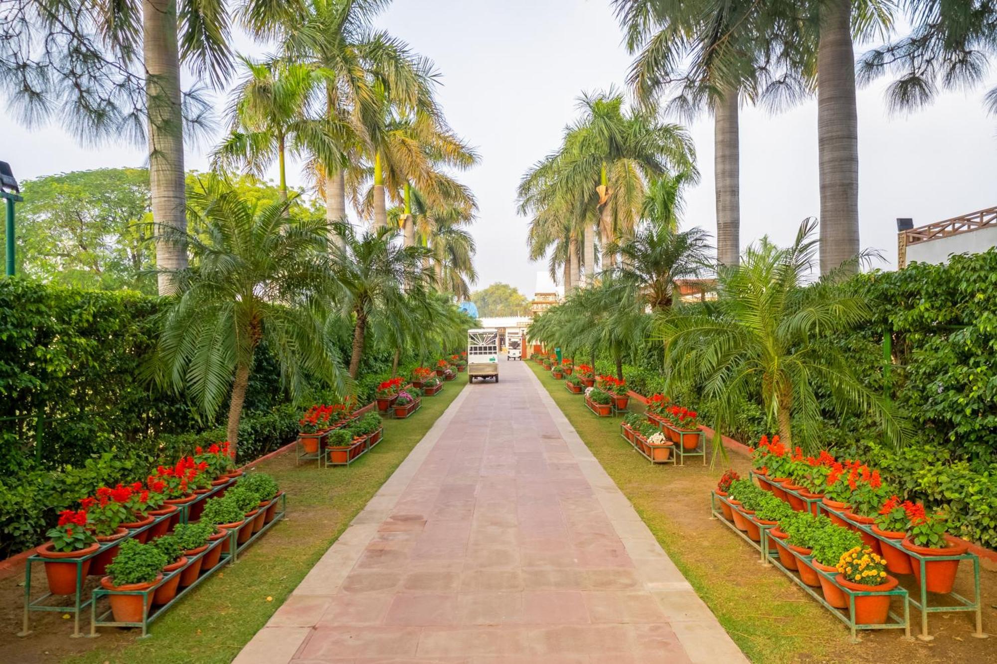 Aapno Ghar Resort&Amusement Park Gurgaon Eksteriør bilde